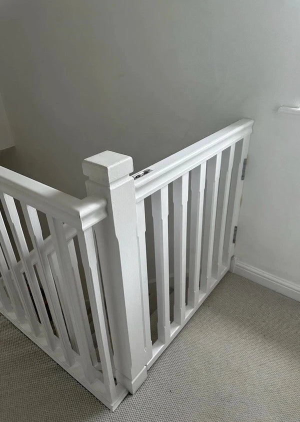 Classic Banister Gate