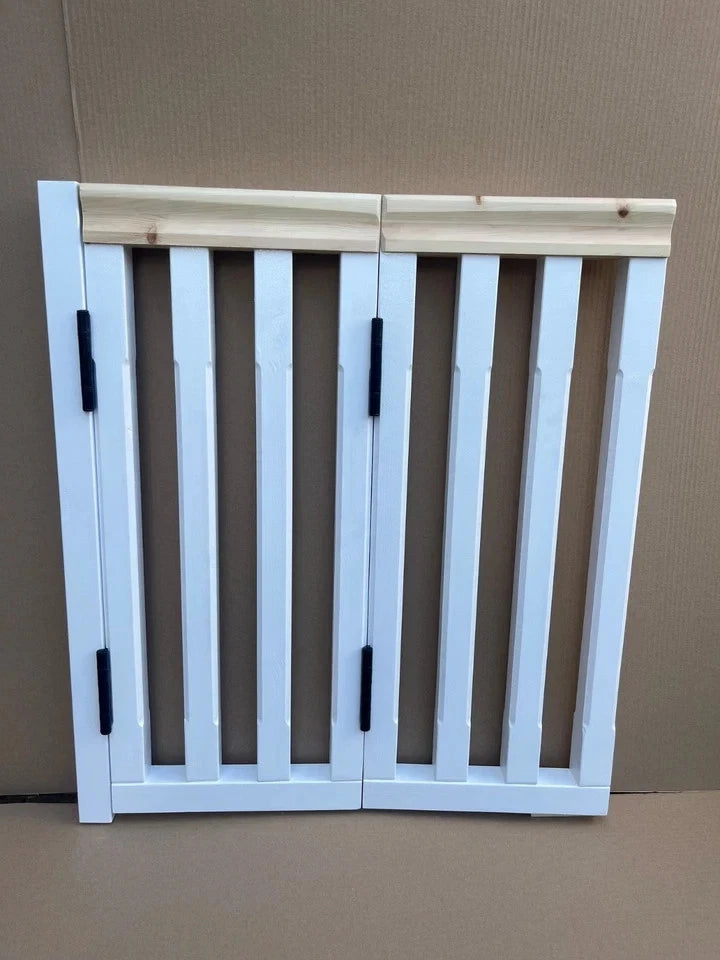 Bi-Fold Gate
