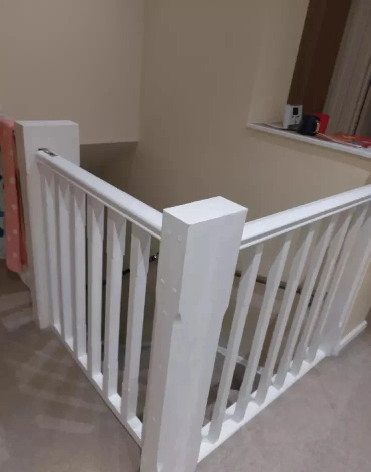 Classic Banister Gate